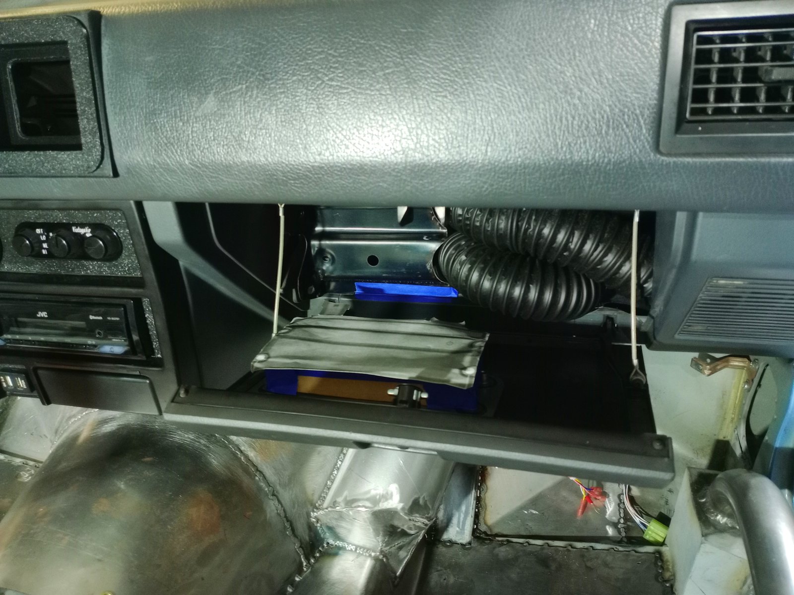53109