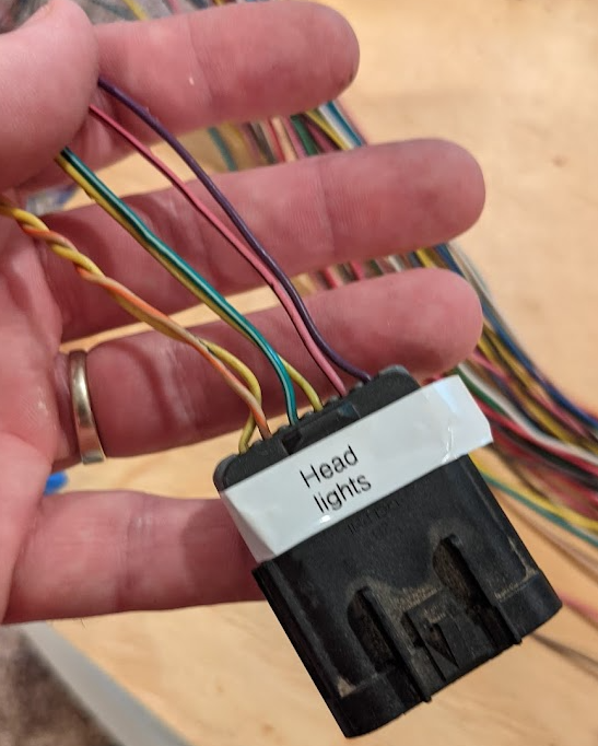 27548