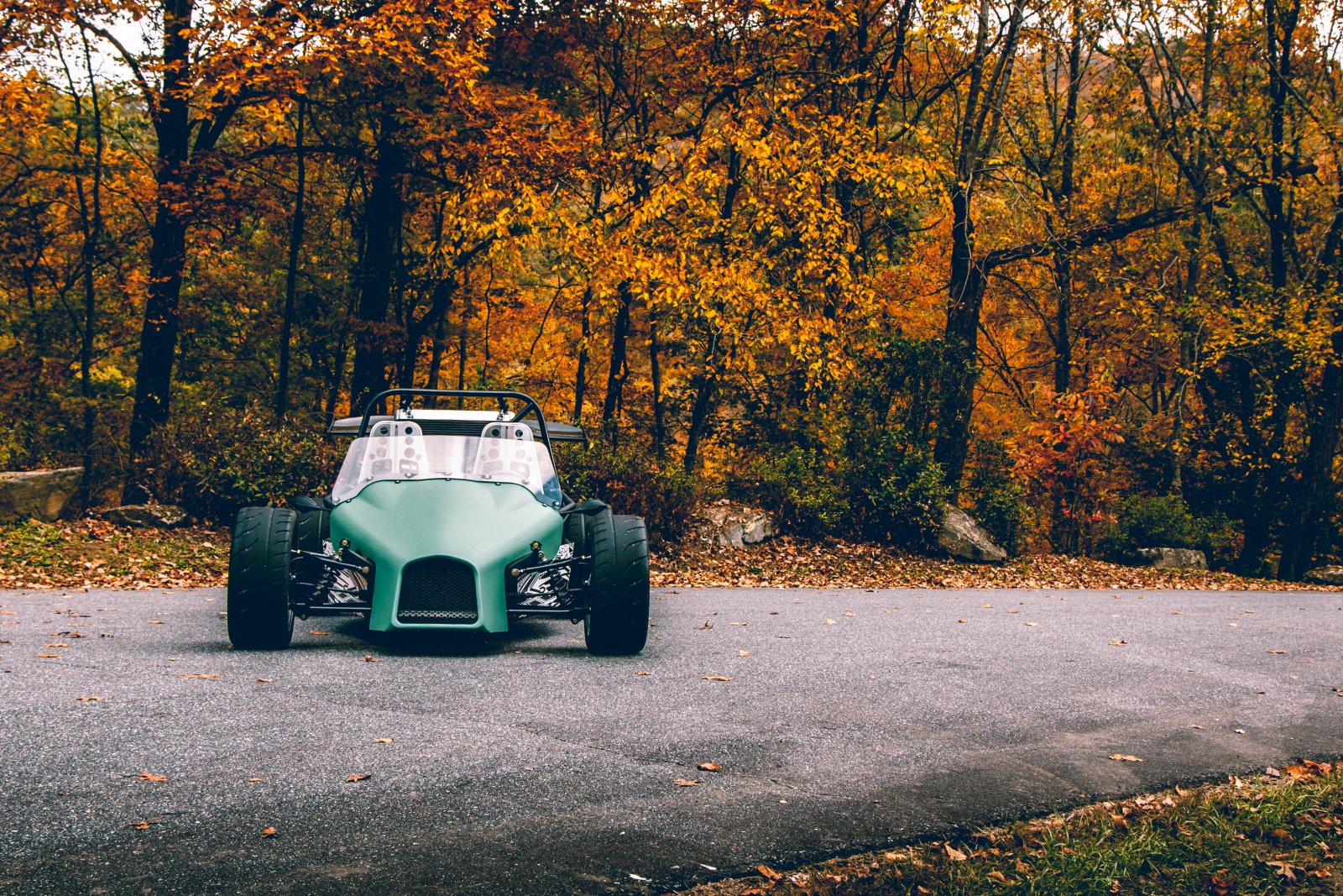 17896