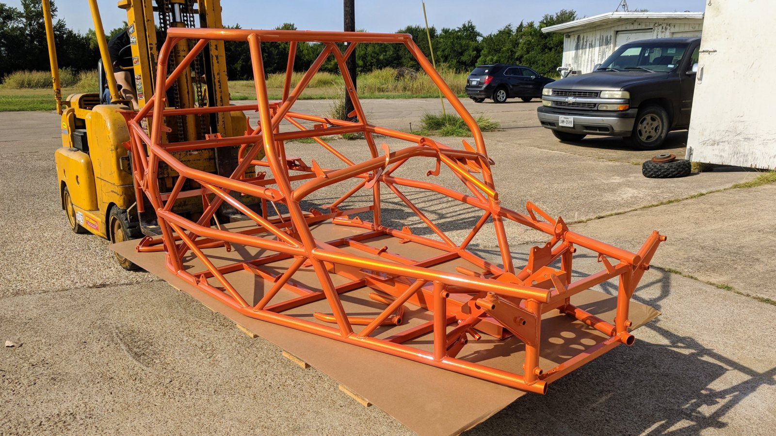 illusion orange chassis.jpg